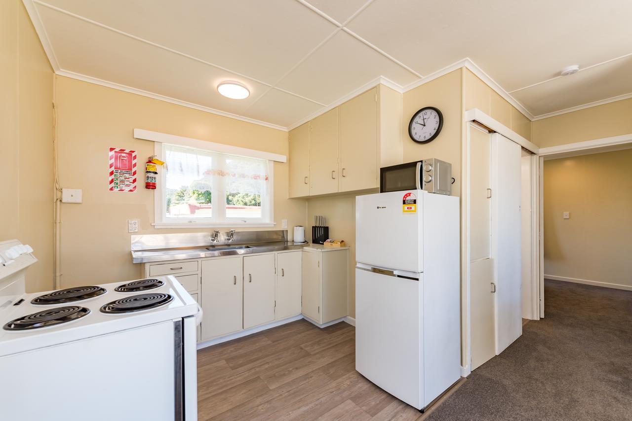 Waitangi Beach Bach 30B Eksteriør billede