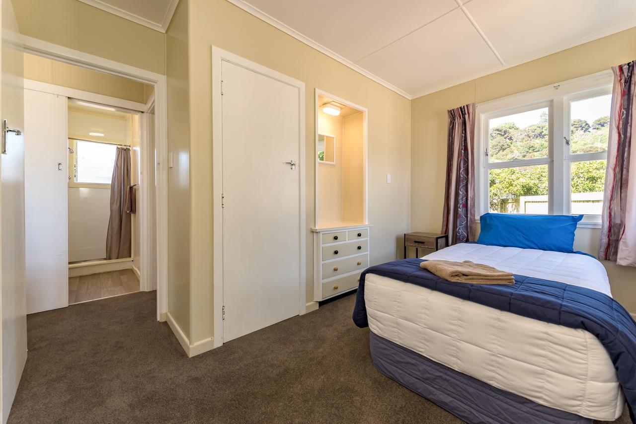 Waitangi Beach Bach 30B Eksteriør billede
