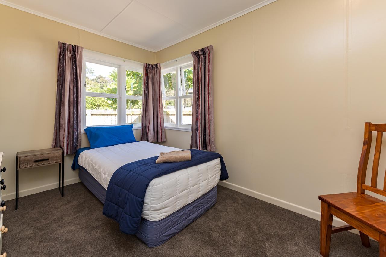 Waitangi Beach Bach 30B Eksteriør billede