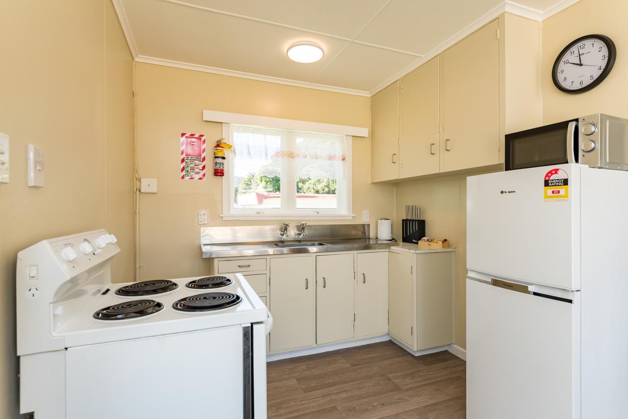 Waitangi Beach Bach 30B Eksteriør billede